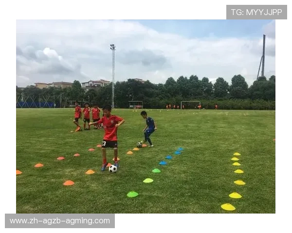 足球夏令营如何结合青少年足球赛事提升参与感 足球夏令营如何结合青少年足球赛事提升参与感